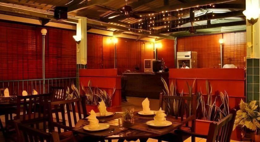 Seapark Condotel Hotel Kota Kinabalu Dış mekan fotoğraf