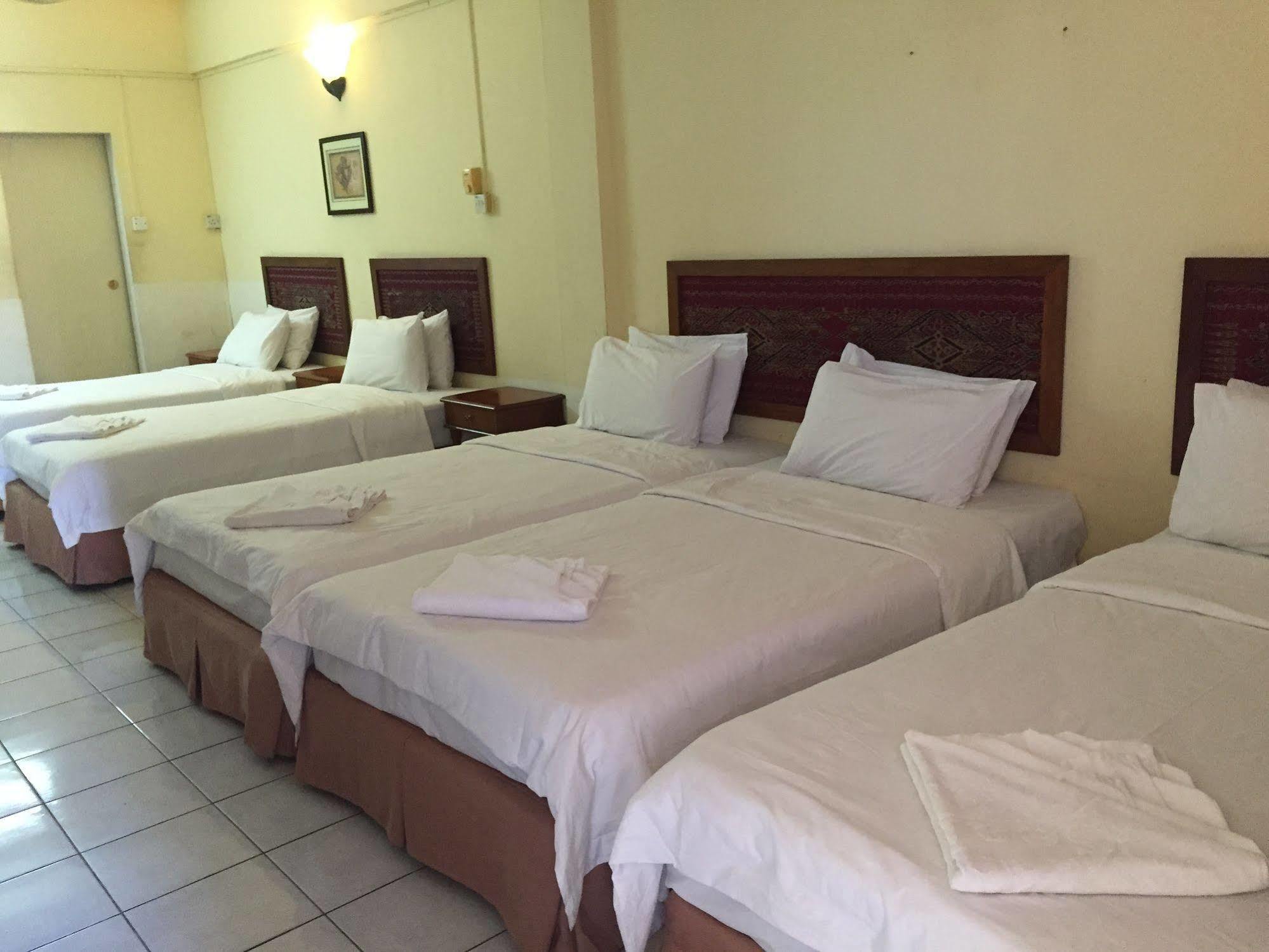 Seapark Condotel Hotel Kota Kinabalu Dış mekan fotoğraf